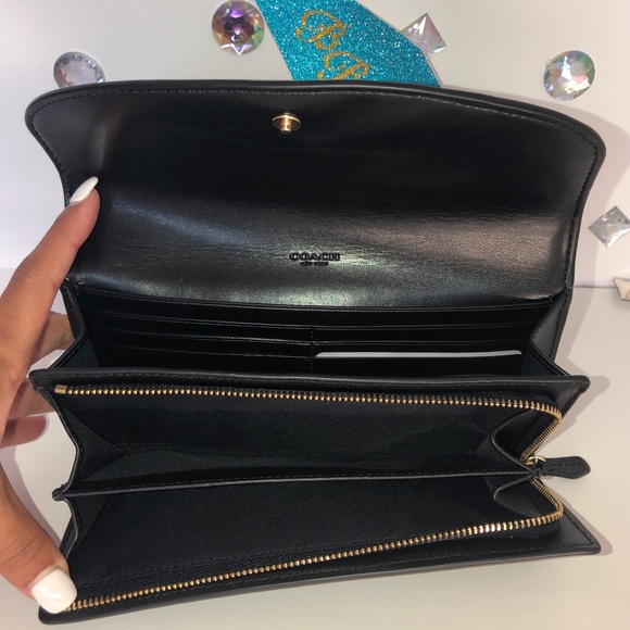 SOLD ONⓂ️COACH💎SIGNATURE AVENUE TOTE + WALLET - Picture 8 of 8